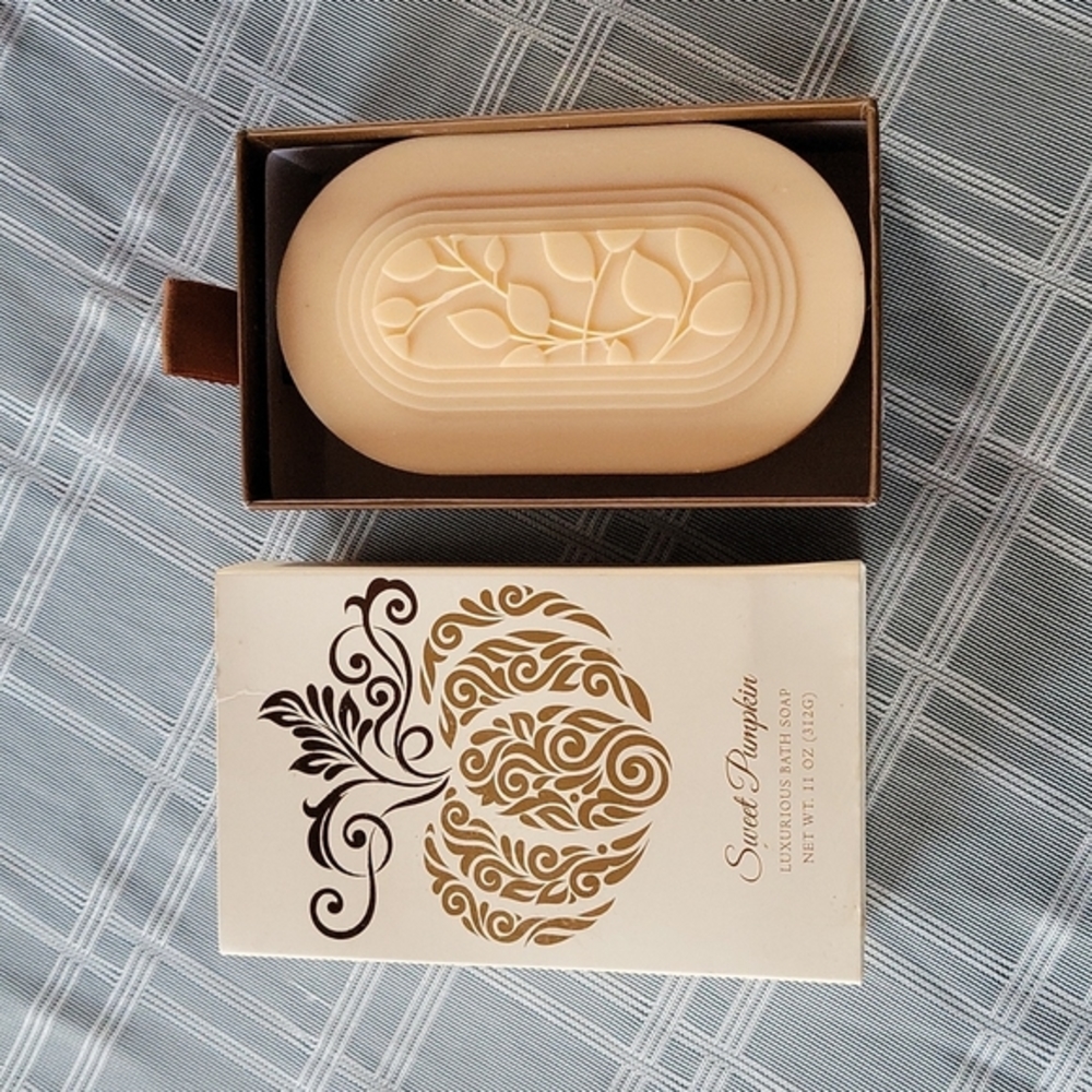 Sweet Pumpkin Luxurious Bath Soap